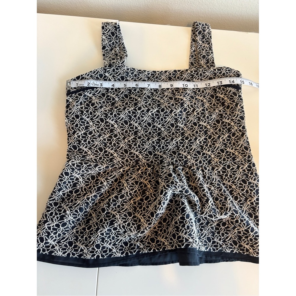 Banana Republic Black & White Lace-Inspired Peplum Tank - Picture 7 of 9